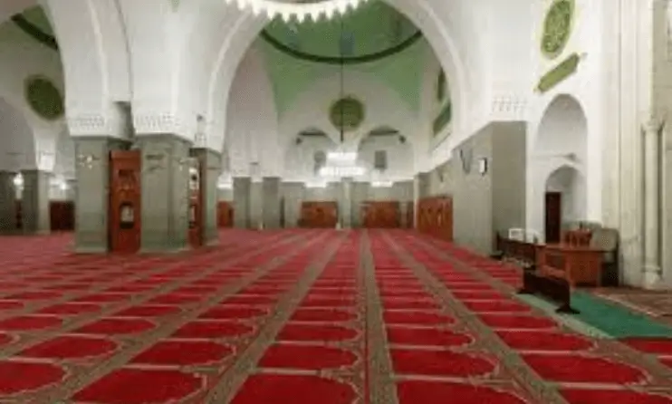 Doa Saat Shalat di Masjid Quba